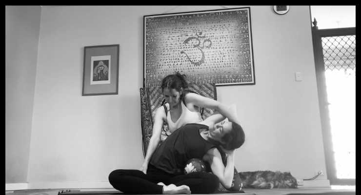 Thai Massage - Acroyoga