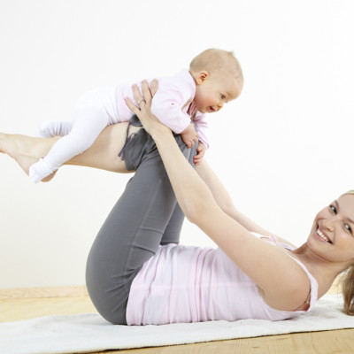 Mums & Bubs Yoga