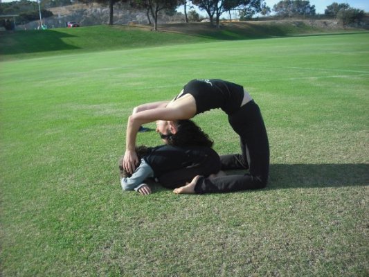 Family Acroyoga