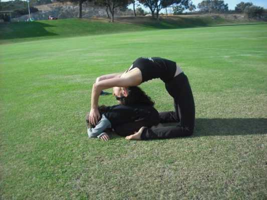 Family Acroyoga Fremantle