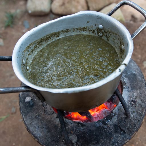 Samé Nuna - massagem de folhas