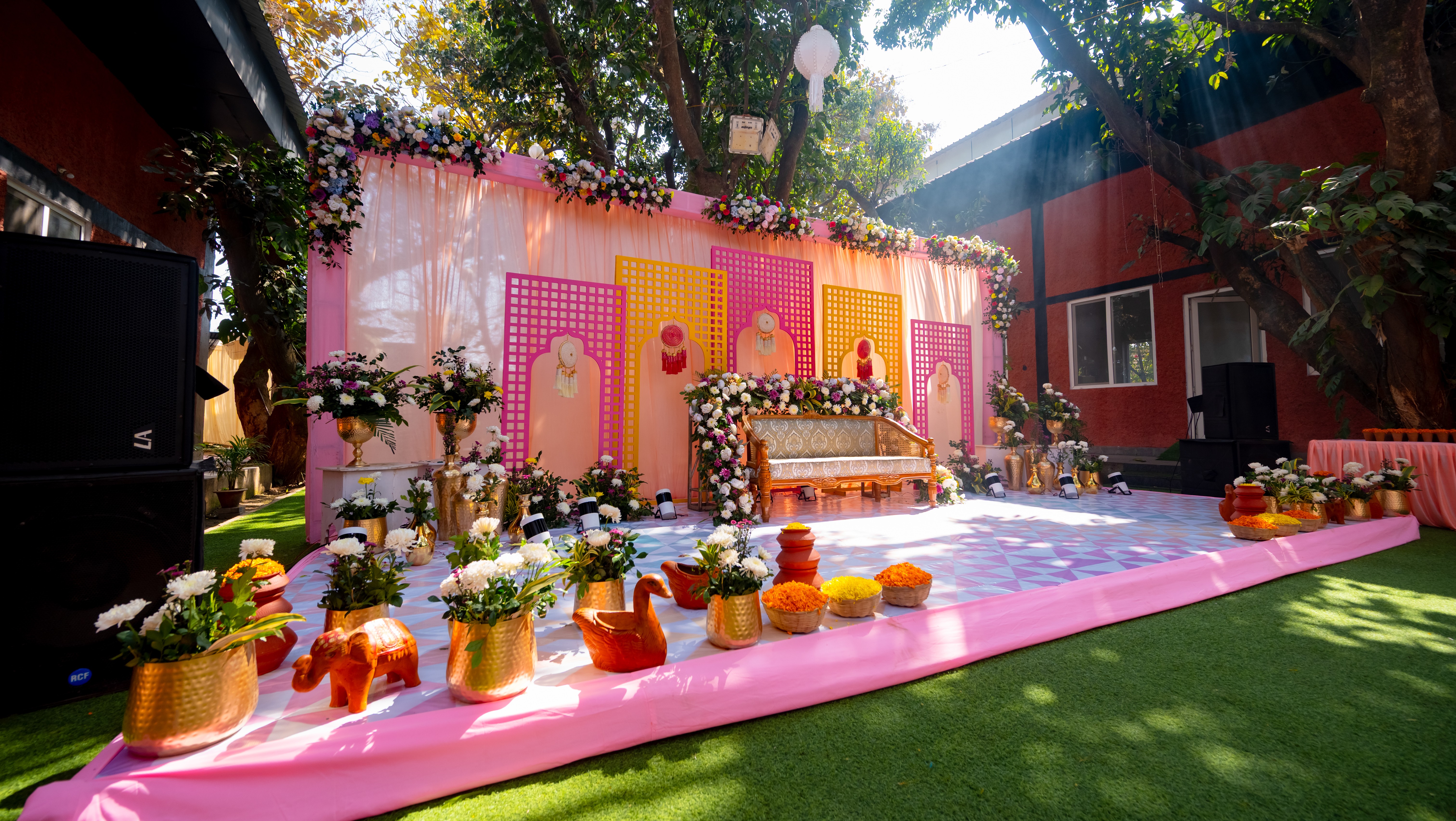 Banquet hall
