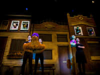 Review Avenue Q Dress Live Stage Performance