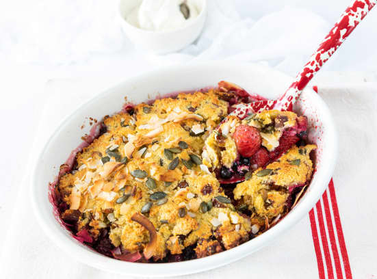 berry crumble