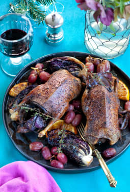 Rachel Green s Mallard with Radicchio and Roasted Grapes by Michael Powell   pls credit Taste of Game hnyxks