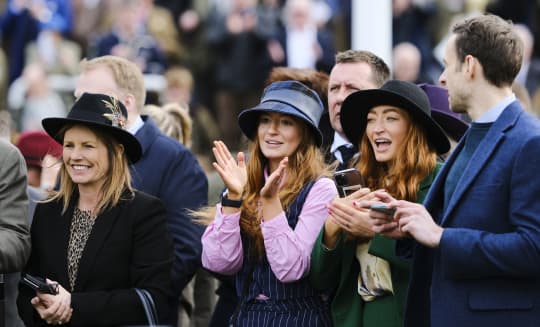 Cheltenham Festival iokxol