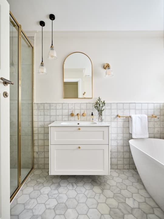 white bathroom with single vanity unit lovls4