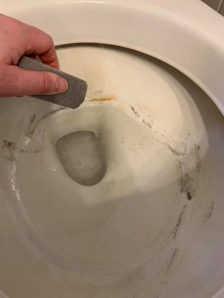 Remove Hard Water Ring from Toilet Naturally Cloves and Citrus