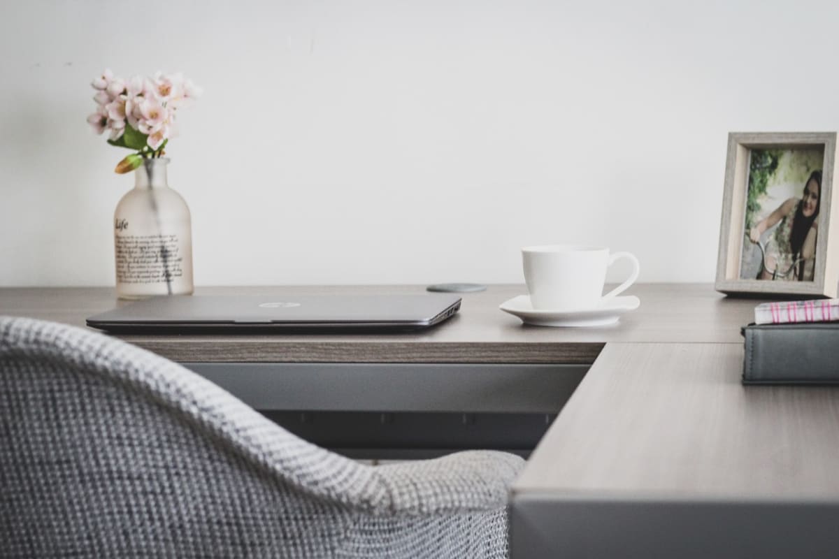 Laptop desk power bank home