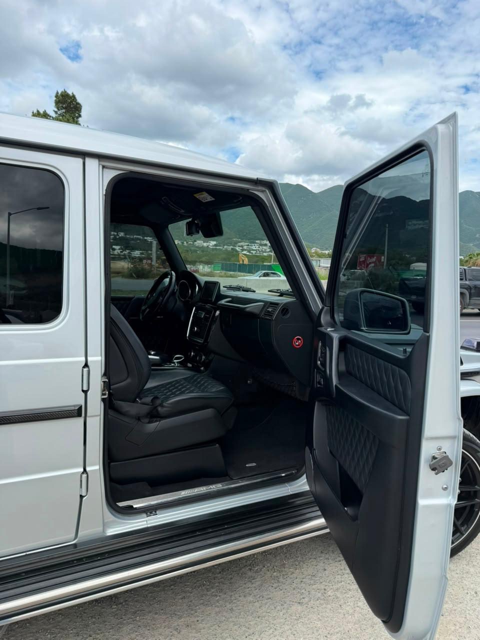 Mercedes-Benz AMG G 63 2016 - 3