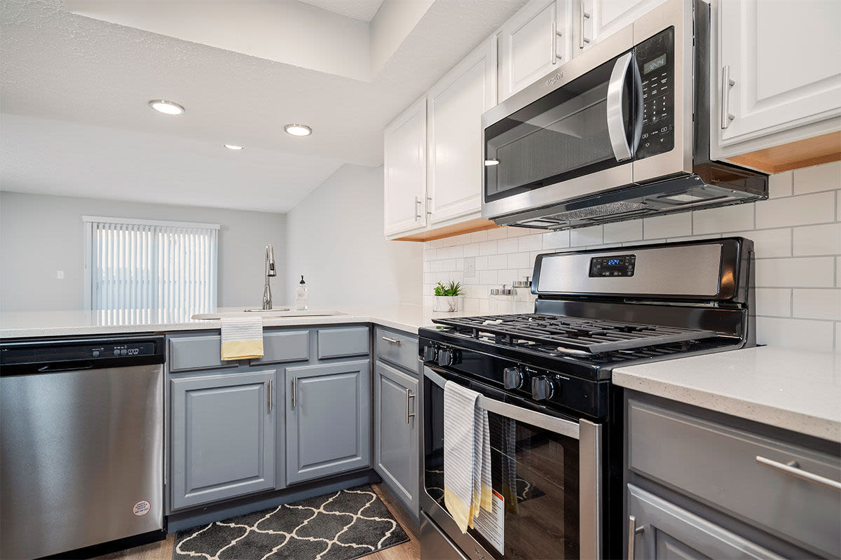 Mason Row Townhomes 2 of 2
