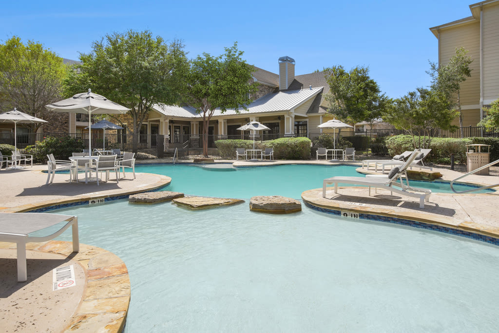 Pool at The Ranch at State Highway 123 (4 of 4)
