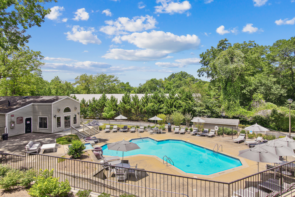 Towne Creek Apartment Homes 7 of 12