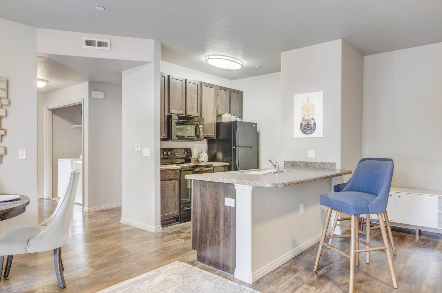 Avida Apartments 6 of 12