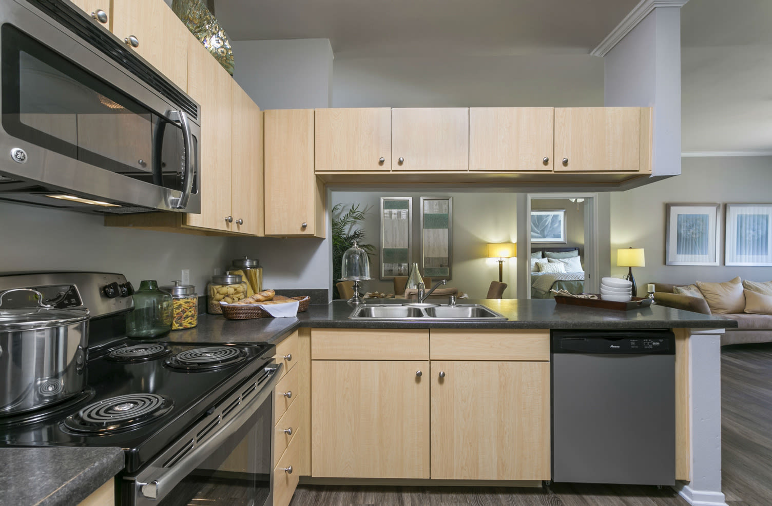 Ranchstone Apartment Homes 8 of 12