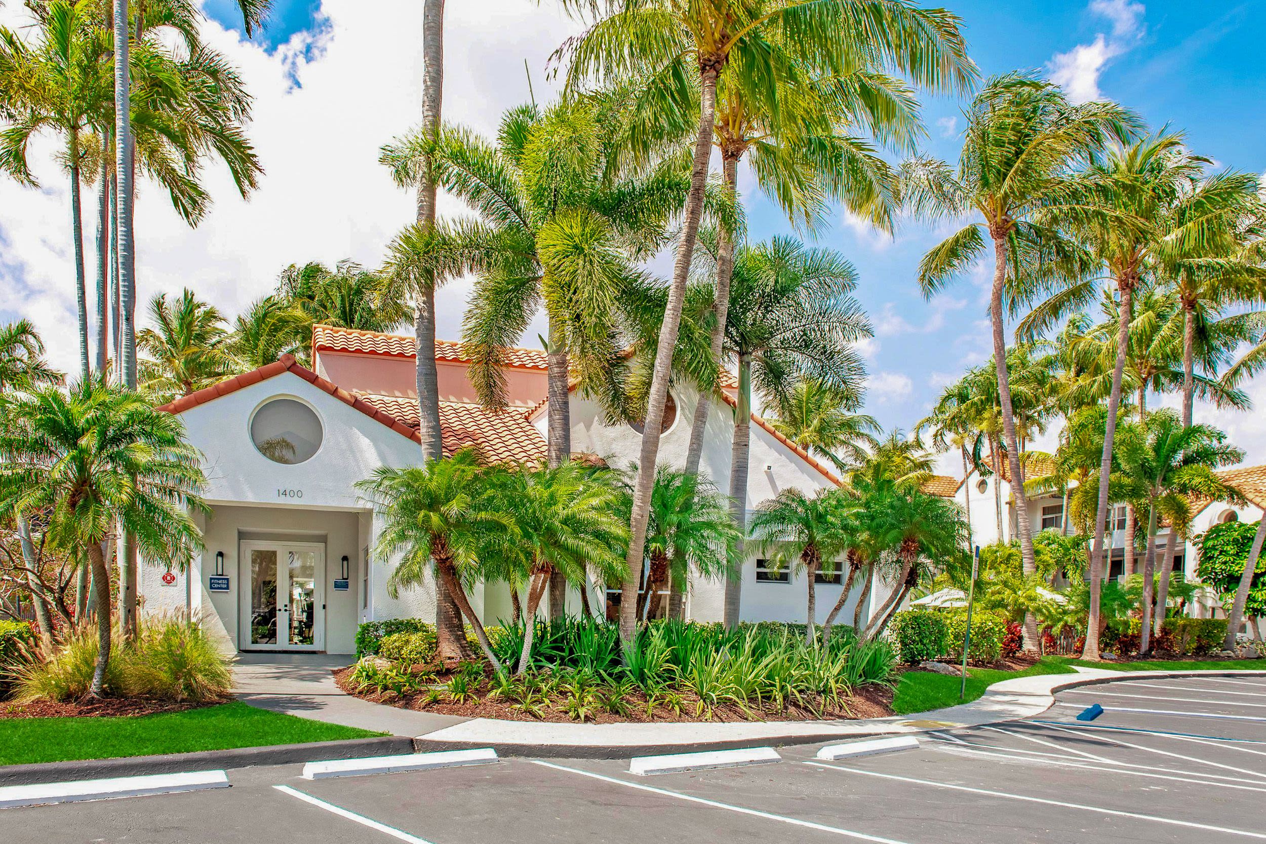Sheridan Ocean Club Apartments 12 of 12