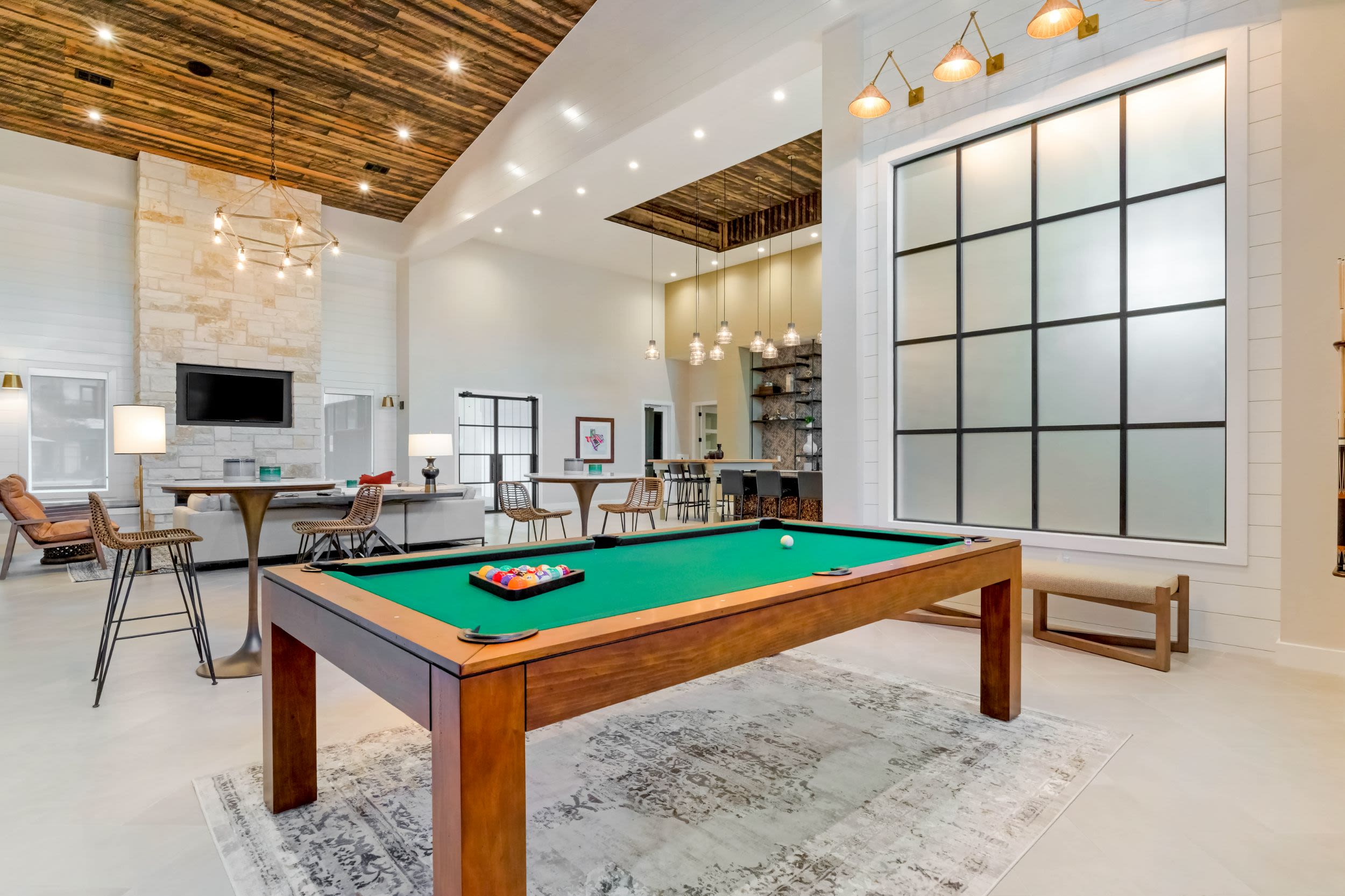 East Vue Ranch Apartments 11 of 12