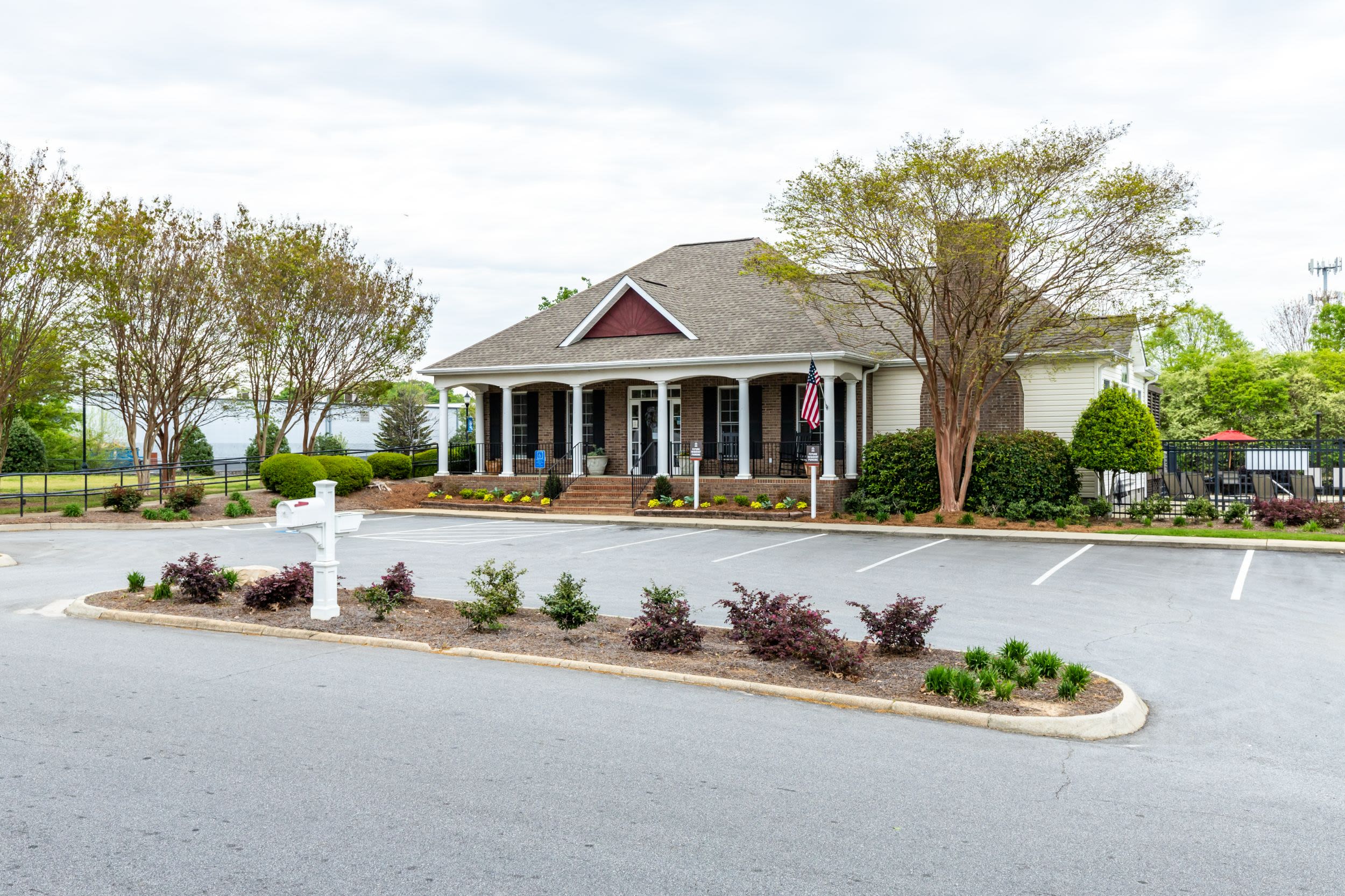 Estates at Bellwood Apartment Homes 12 of 12
