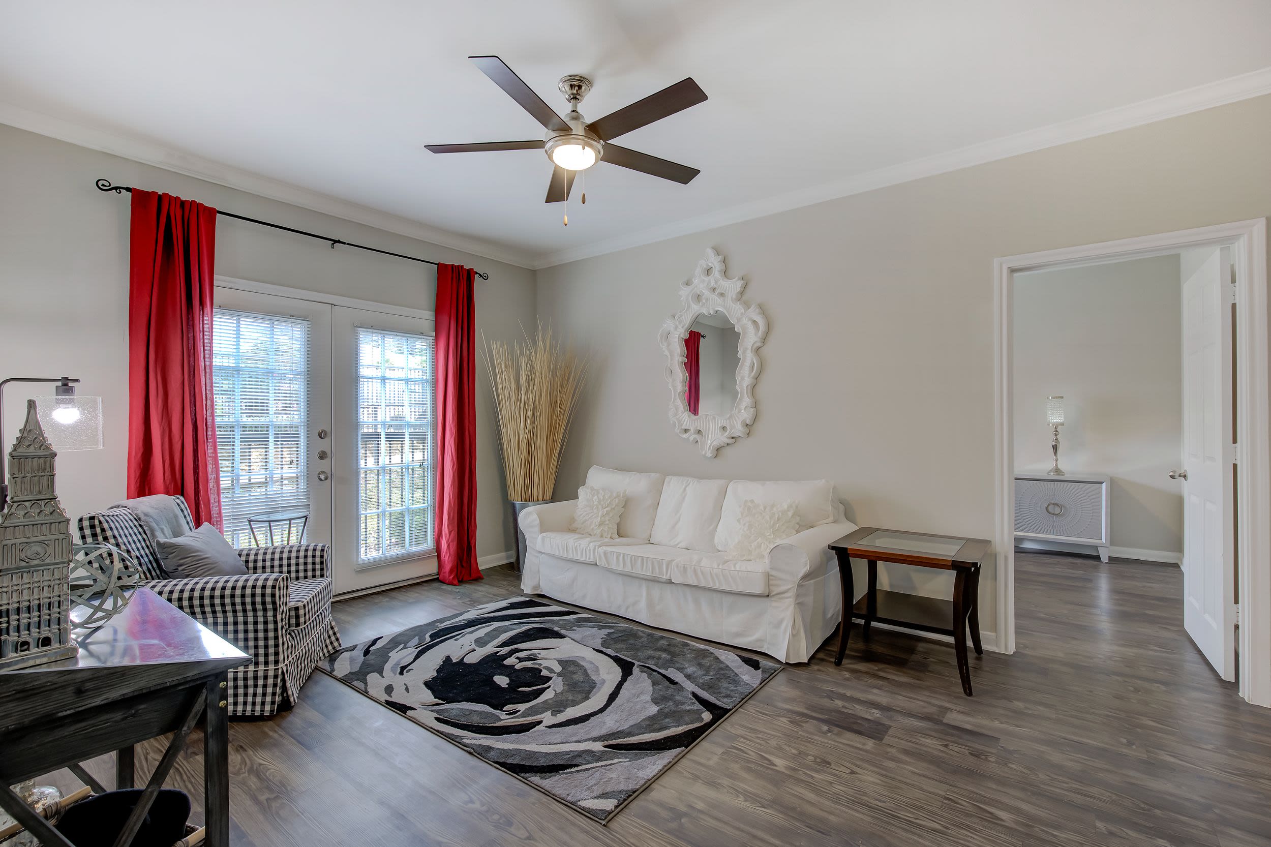 Stonebrook Apartments 8 of 12