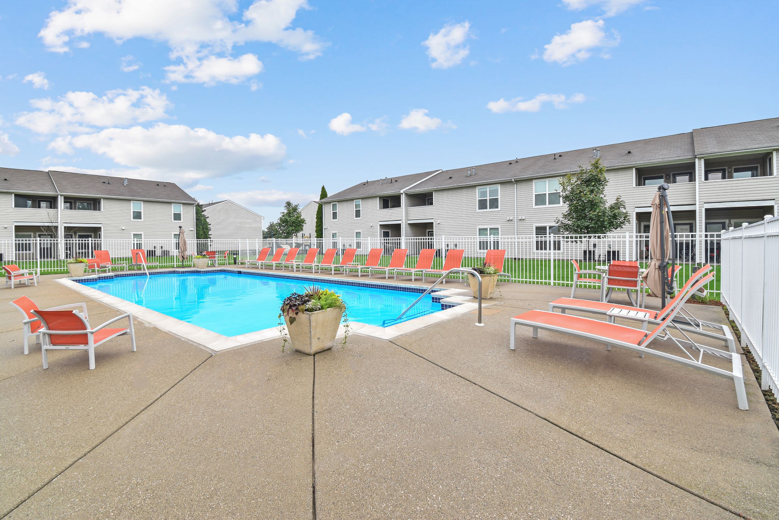 Sterling Crest Apartments 3 of 12
