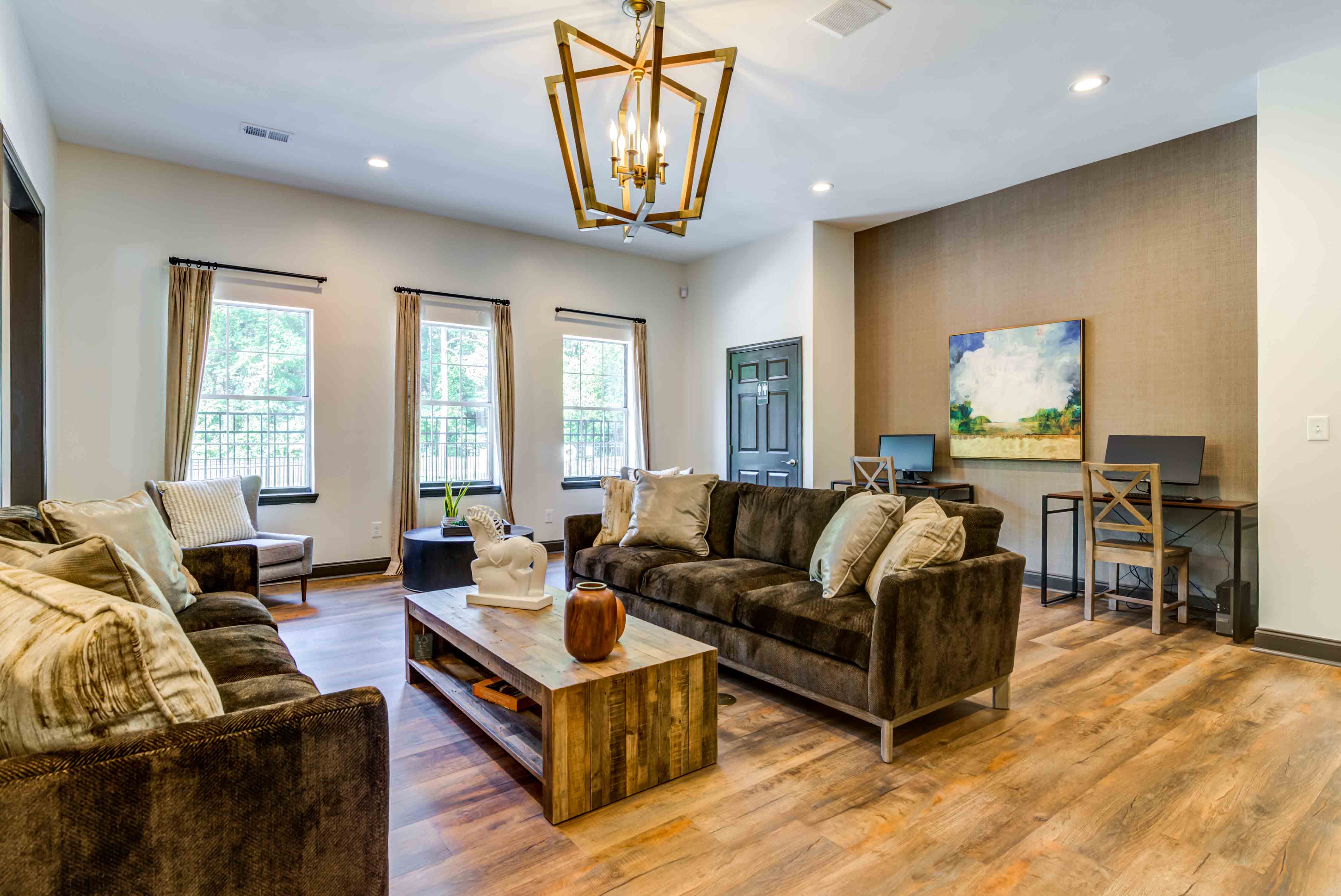 Eagle Pointe Apartment Homes 3 of 12