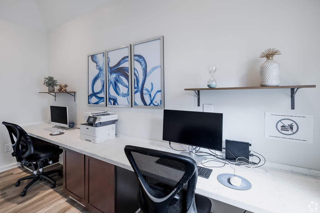 Work space at Audubon Park Apartments