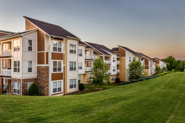 Cascade Apartments 5 of 12