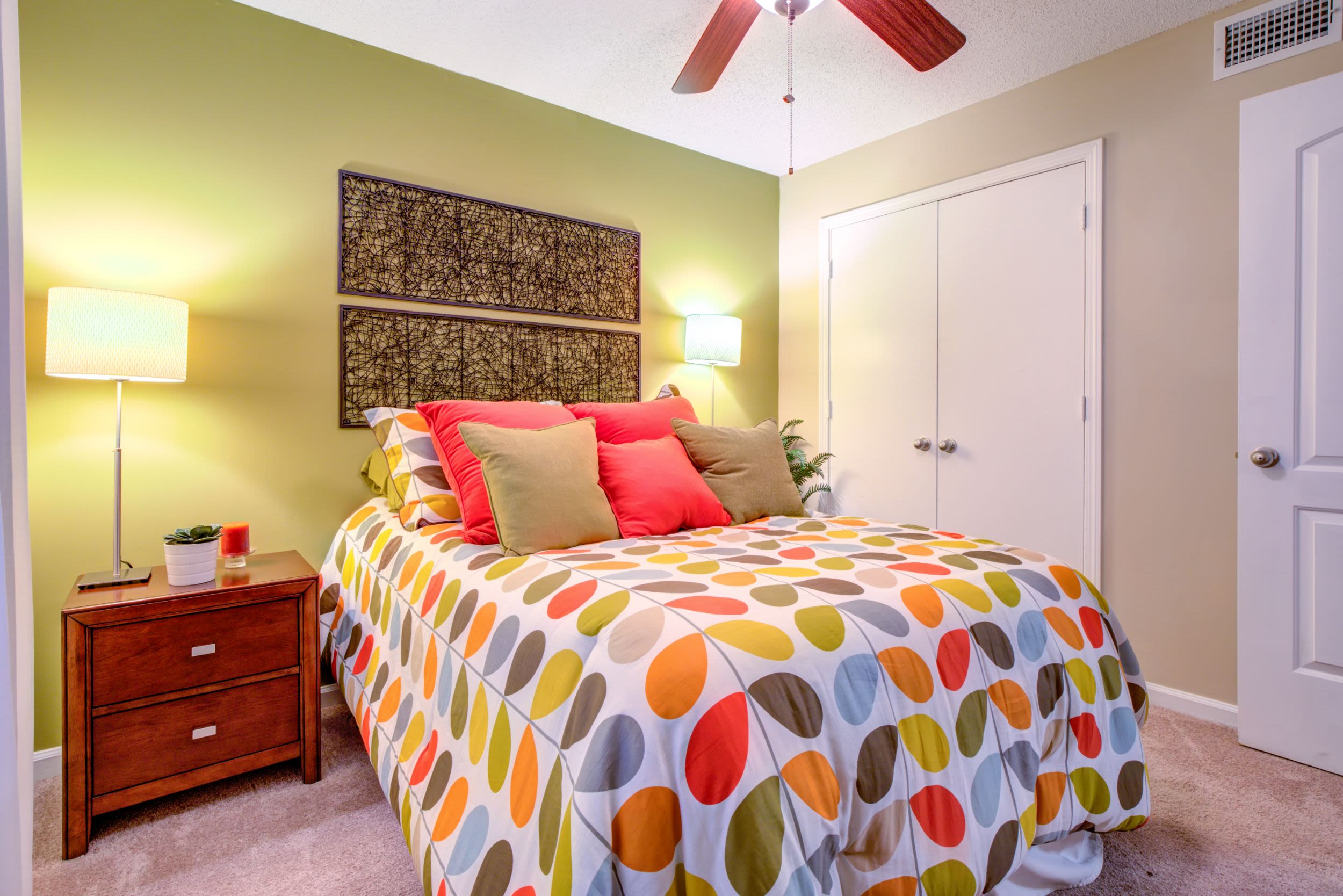 The Grove Apartments 6 of 12