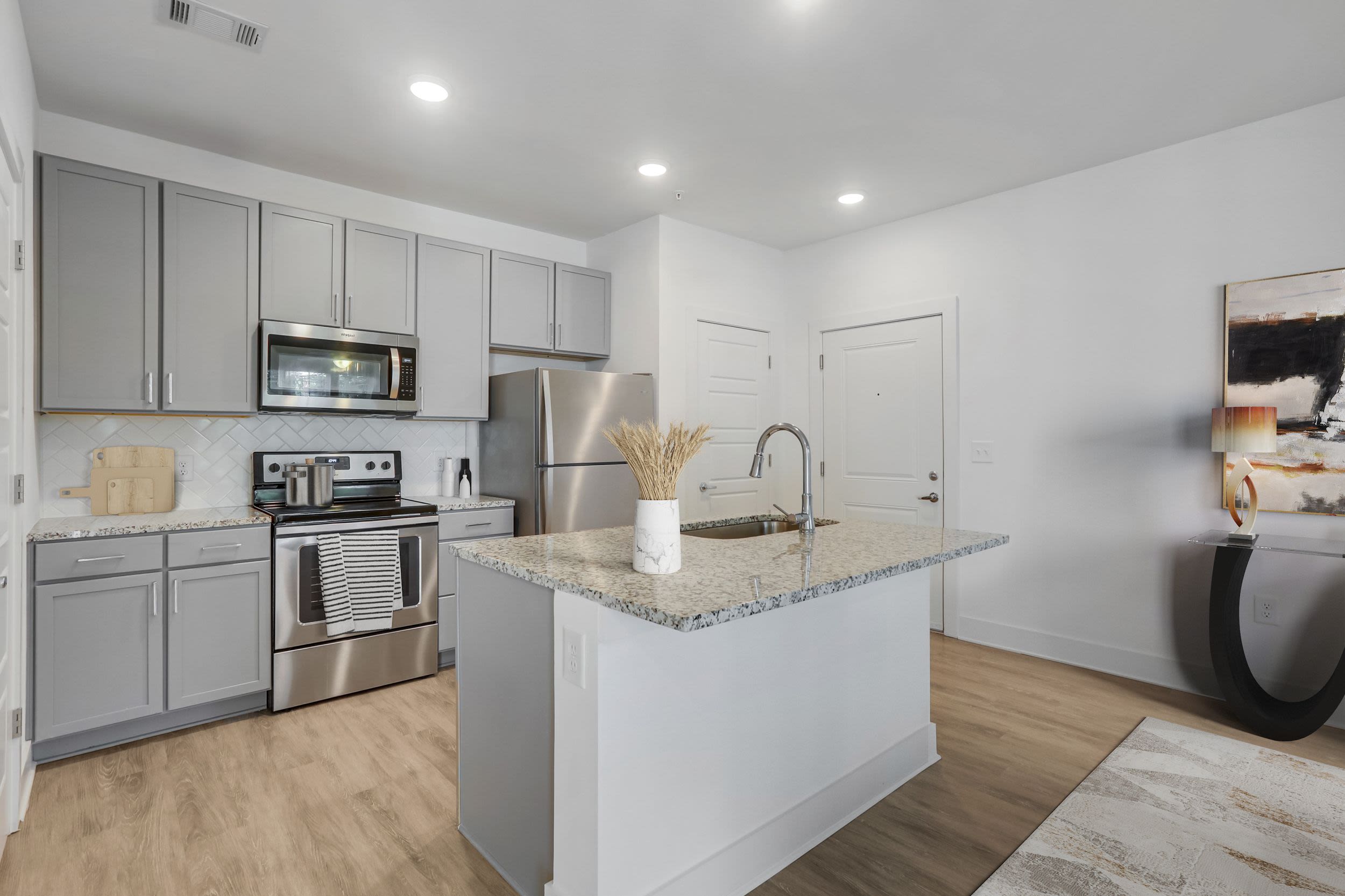 The Darby Apartments 5 of 12