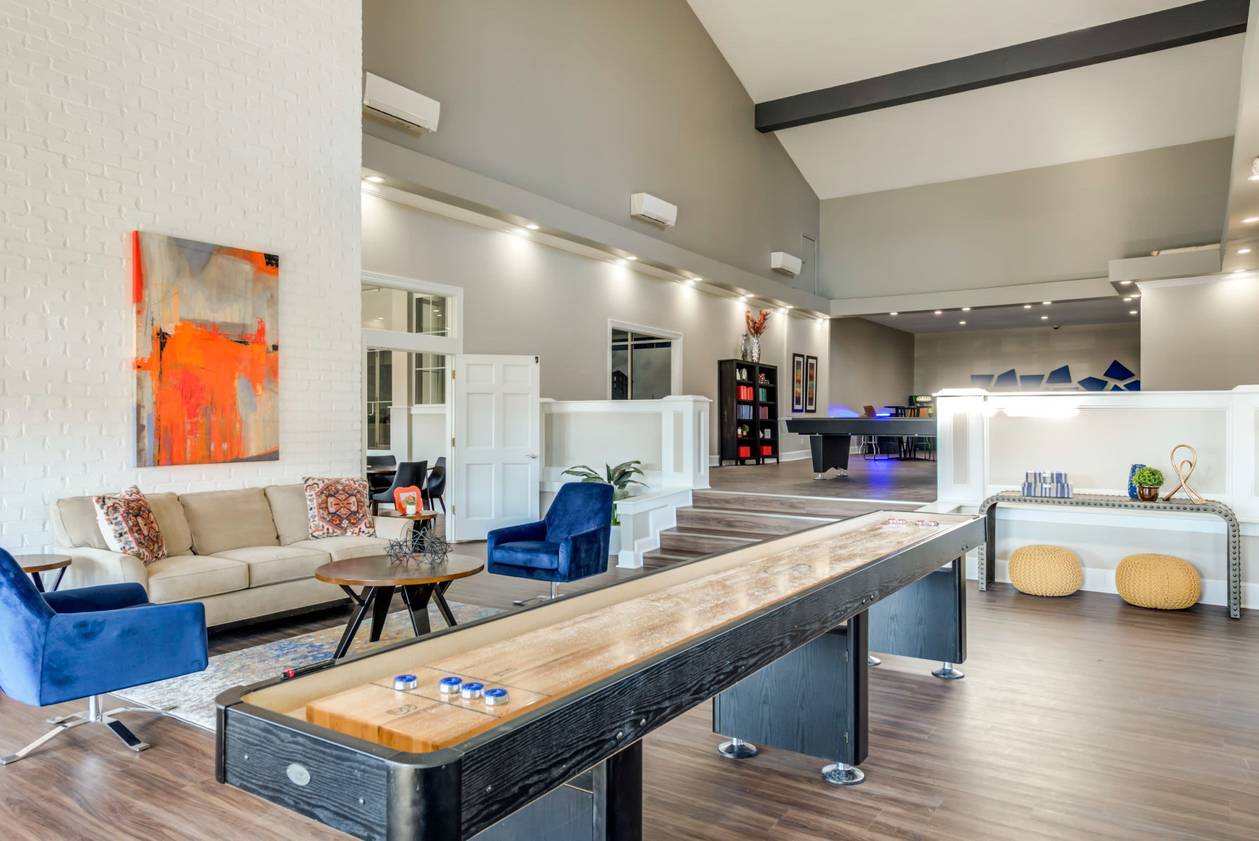 The Racquet Club Apartments 5 of 12