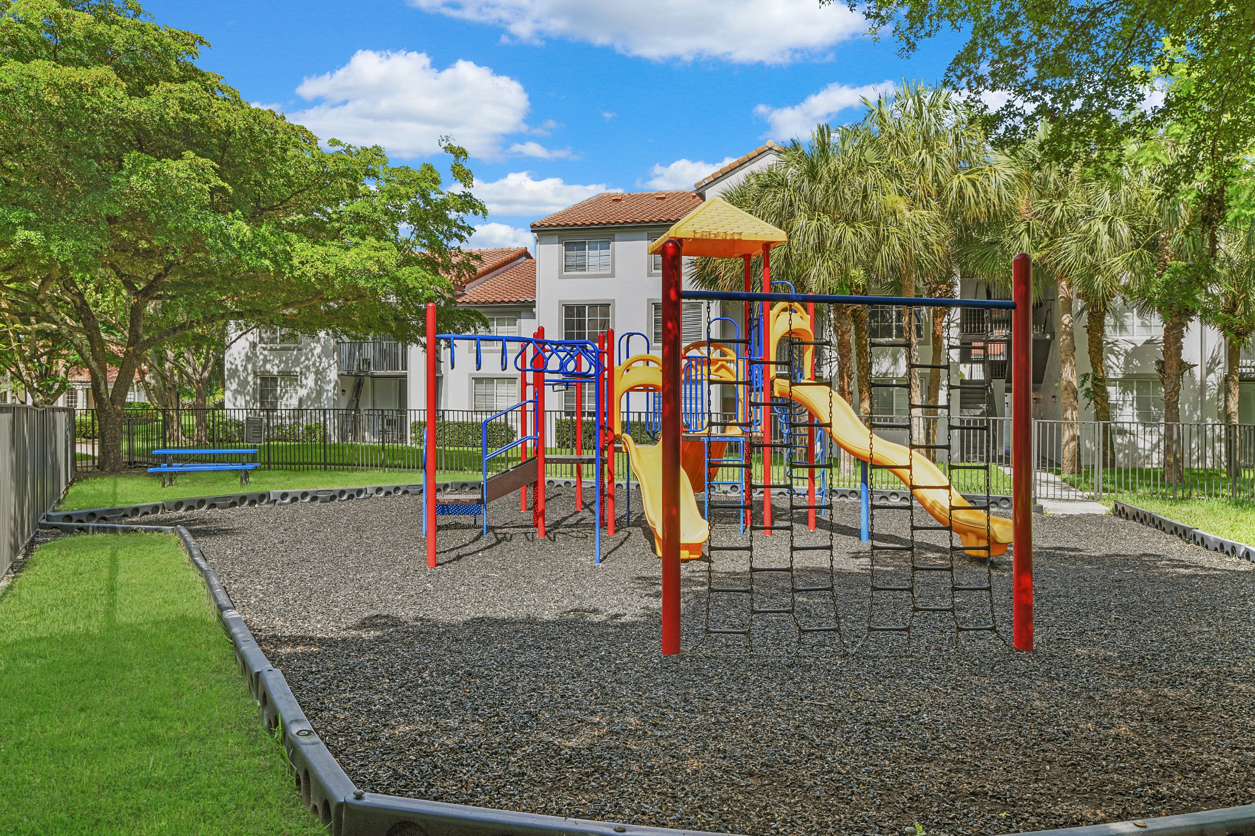 The Enclave Apartments at Waterways 9 of 12