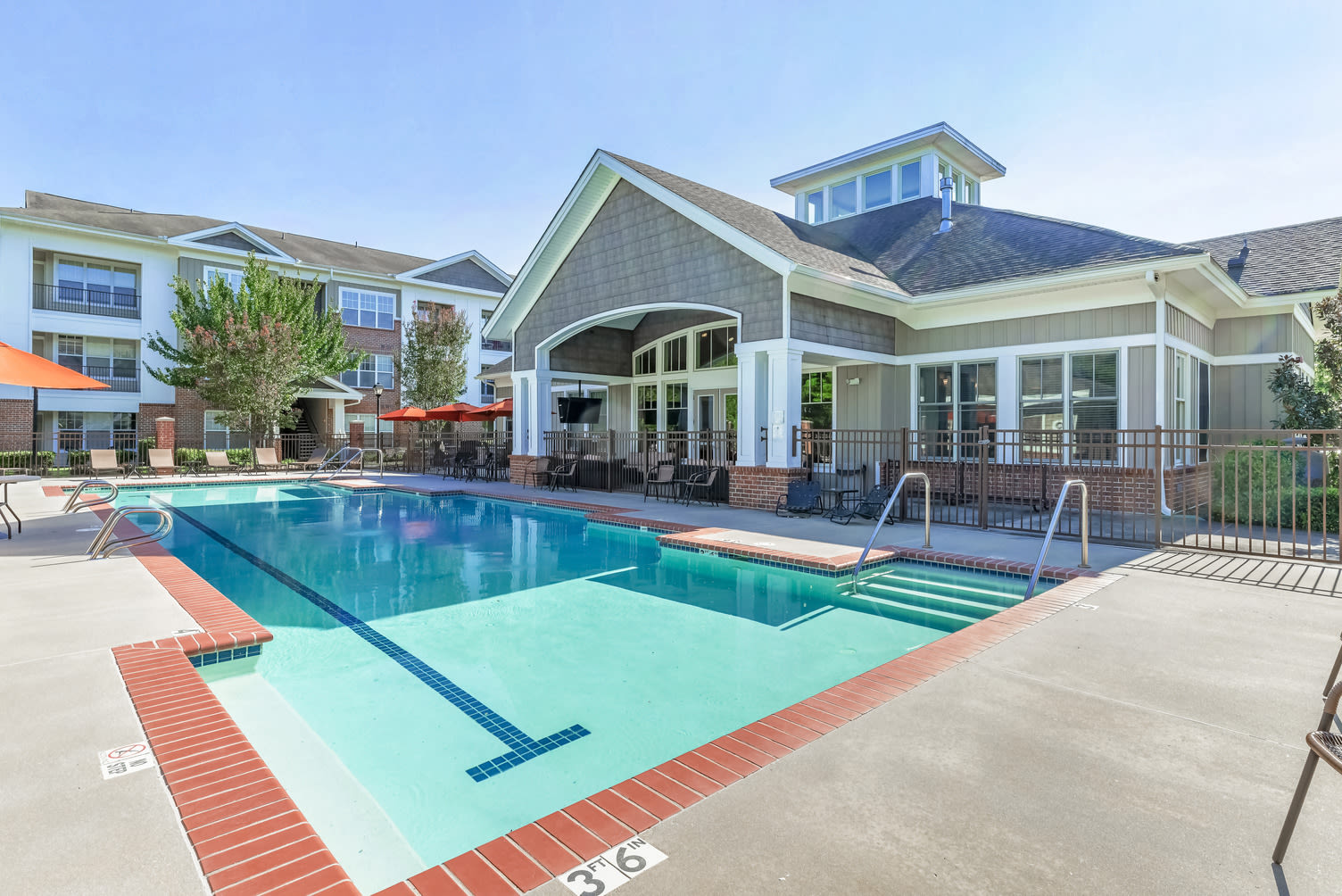 The Reserves at Arboretum Apartments 9 of 12