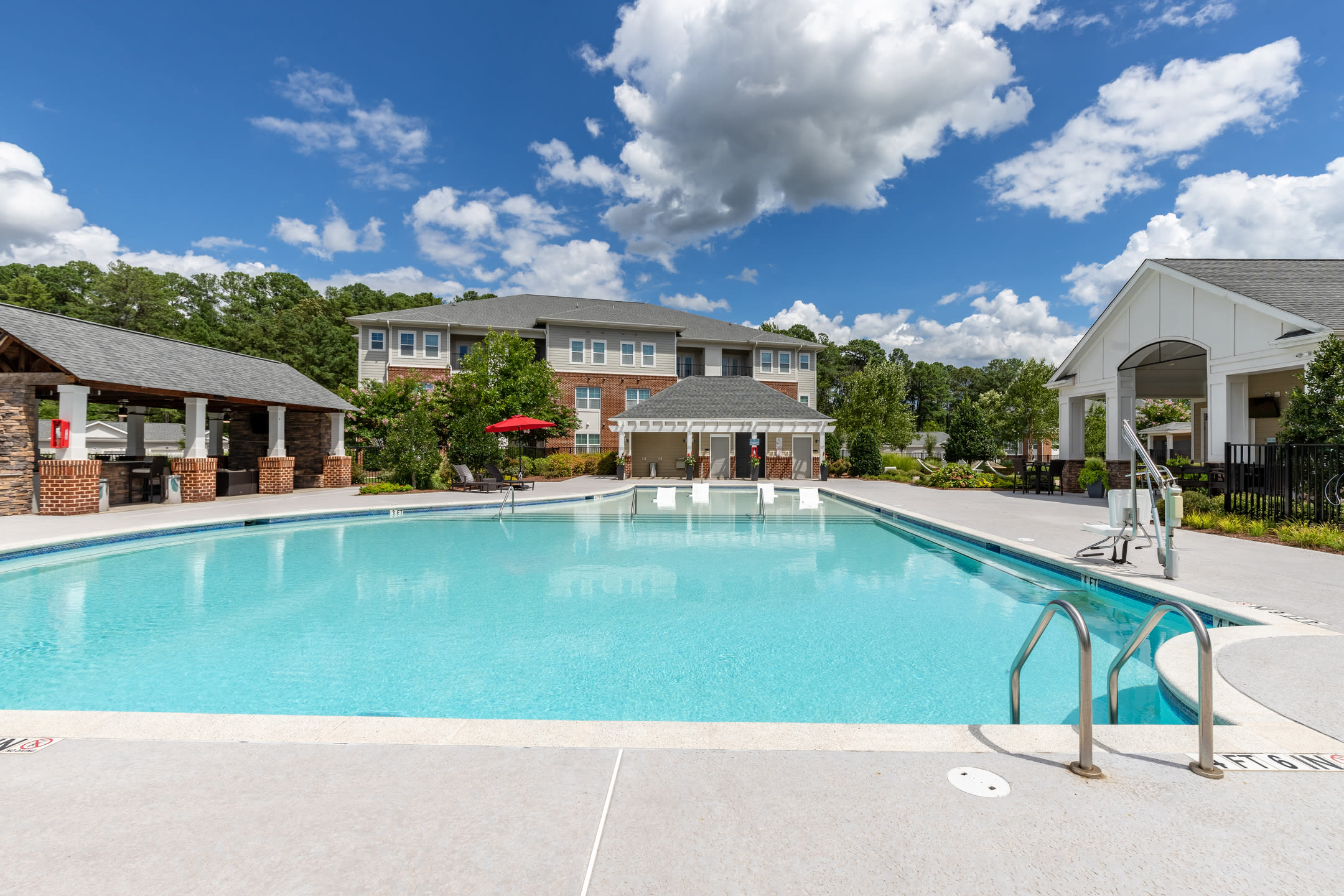 Pool at Park Place Apartments (2 of 2)