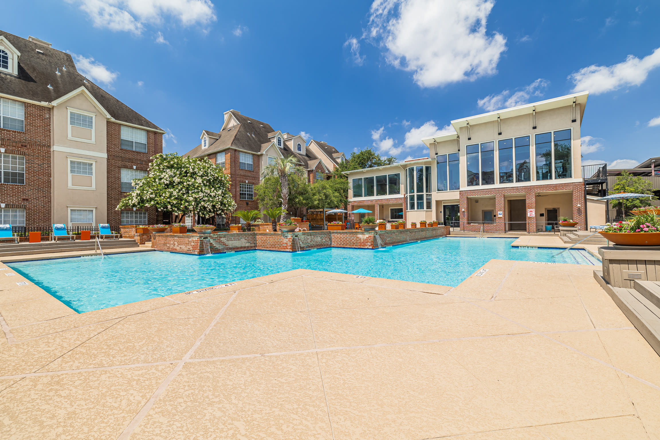 The Village at Bellaire 6 of 12