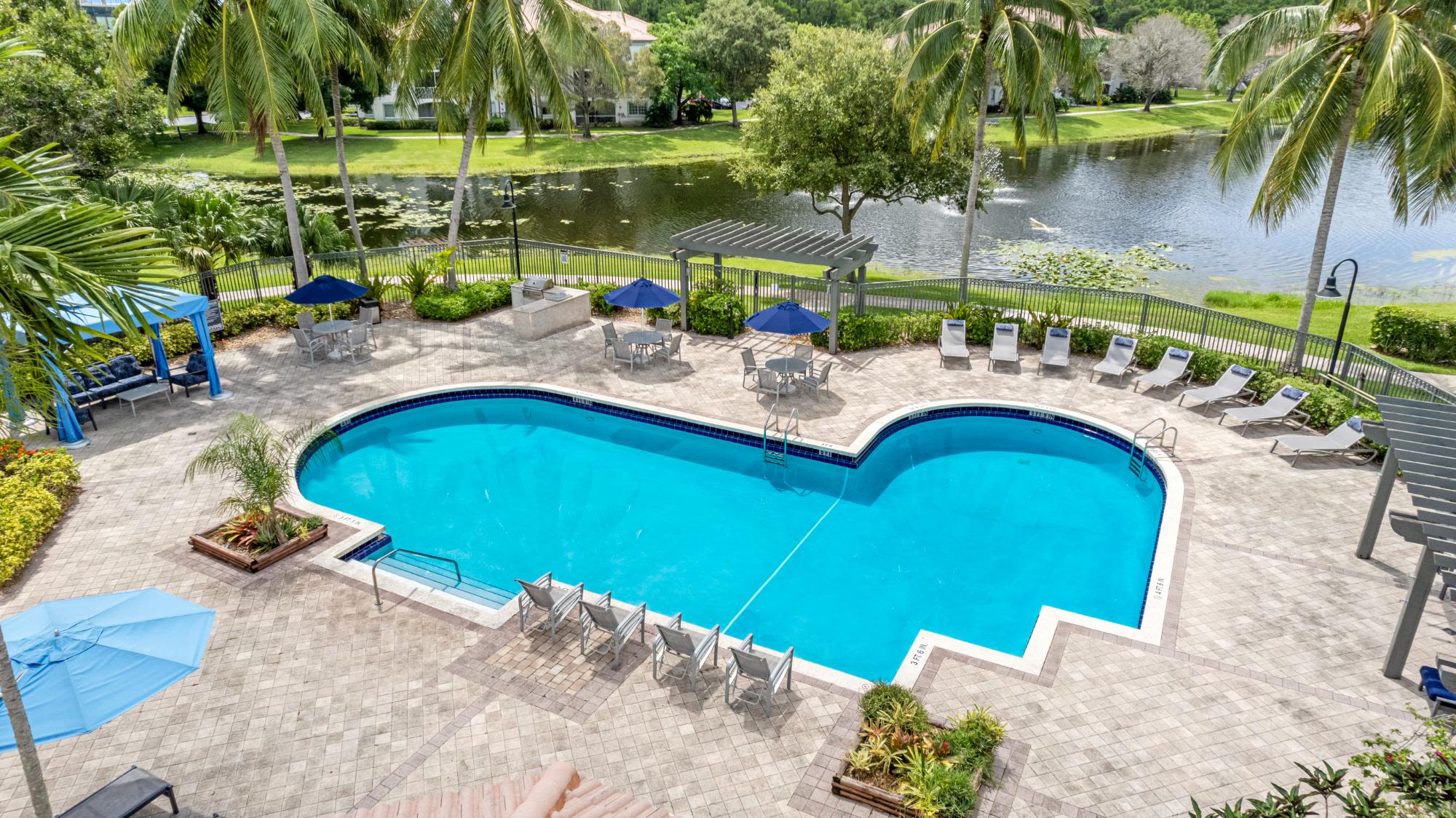 Pool at The Allara Apartments (4 of 5)