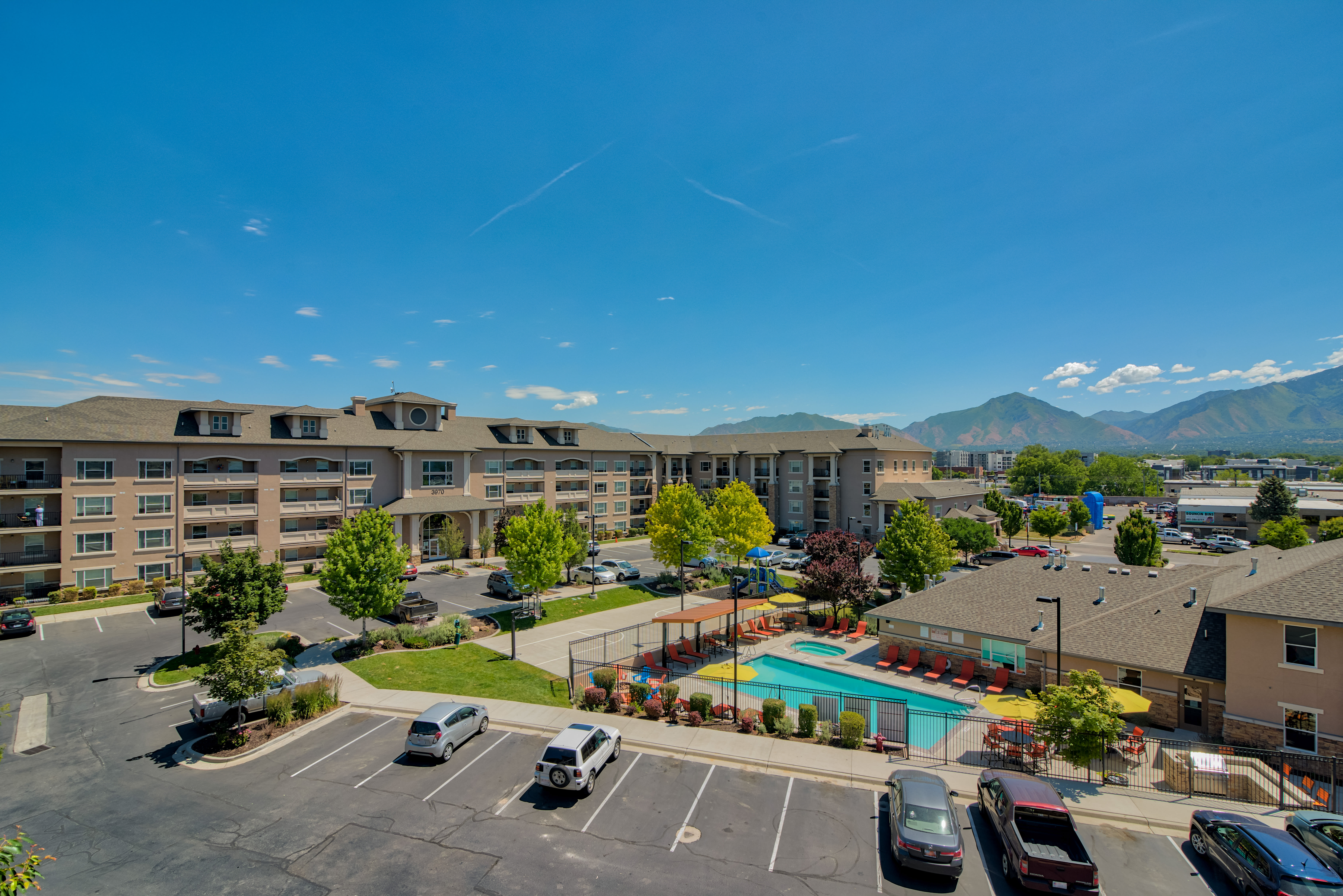 Meadowbrook Station Apartments 6 of 11