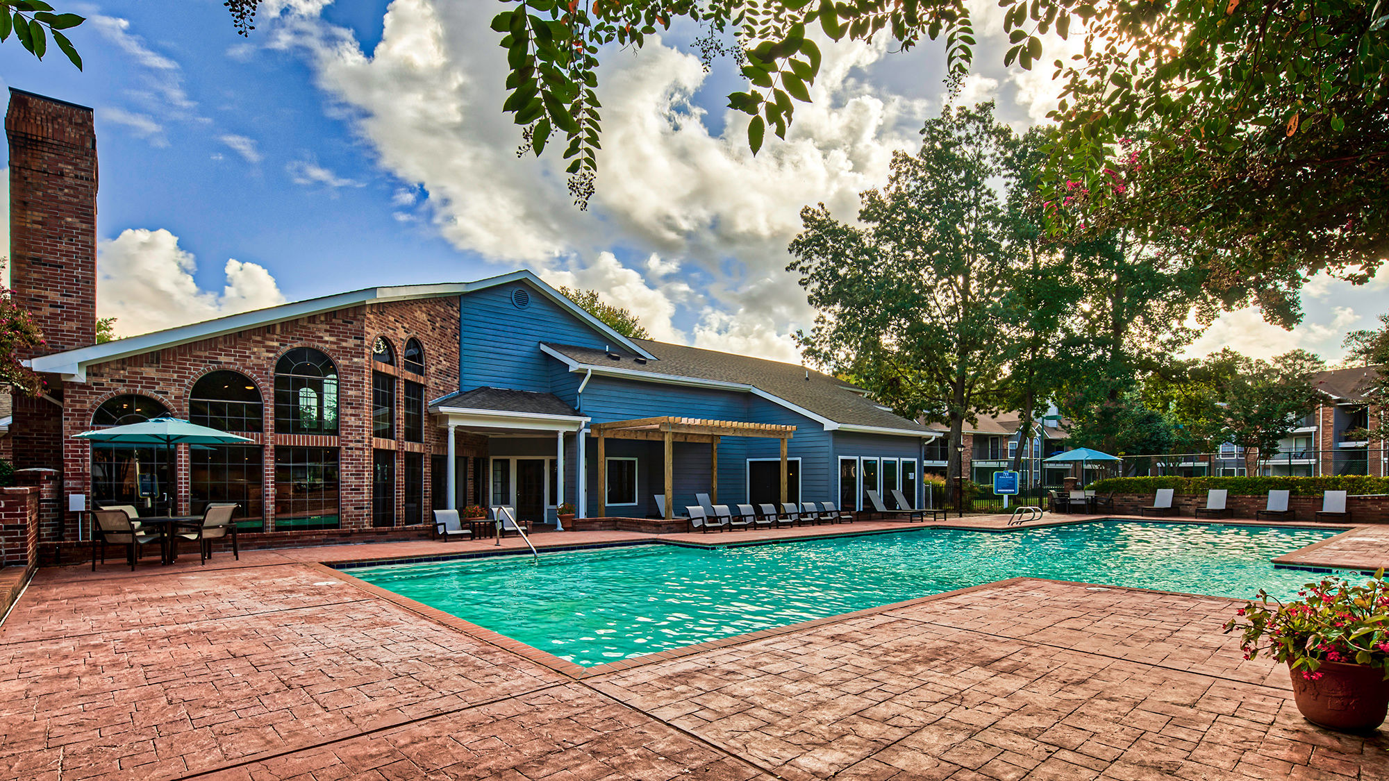 Chesapeake Bay Apartments 2 of 7