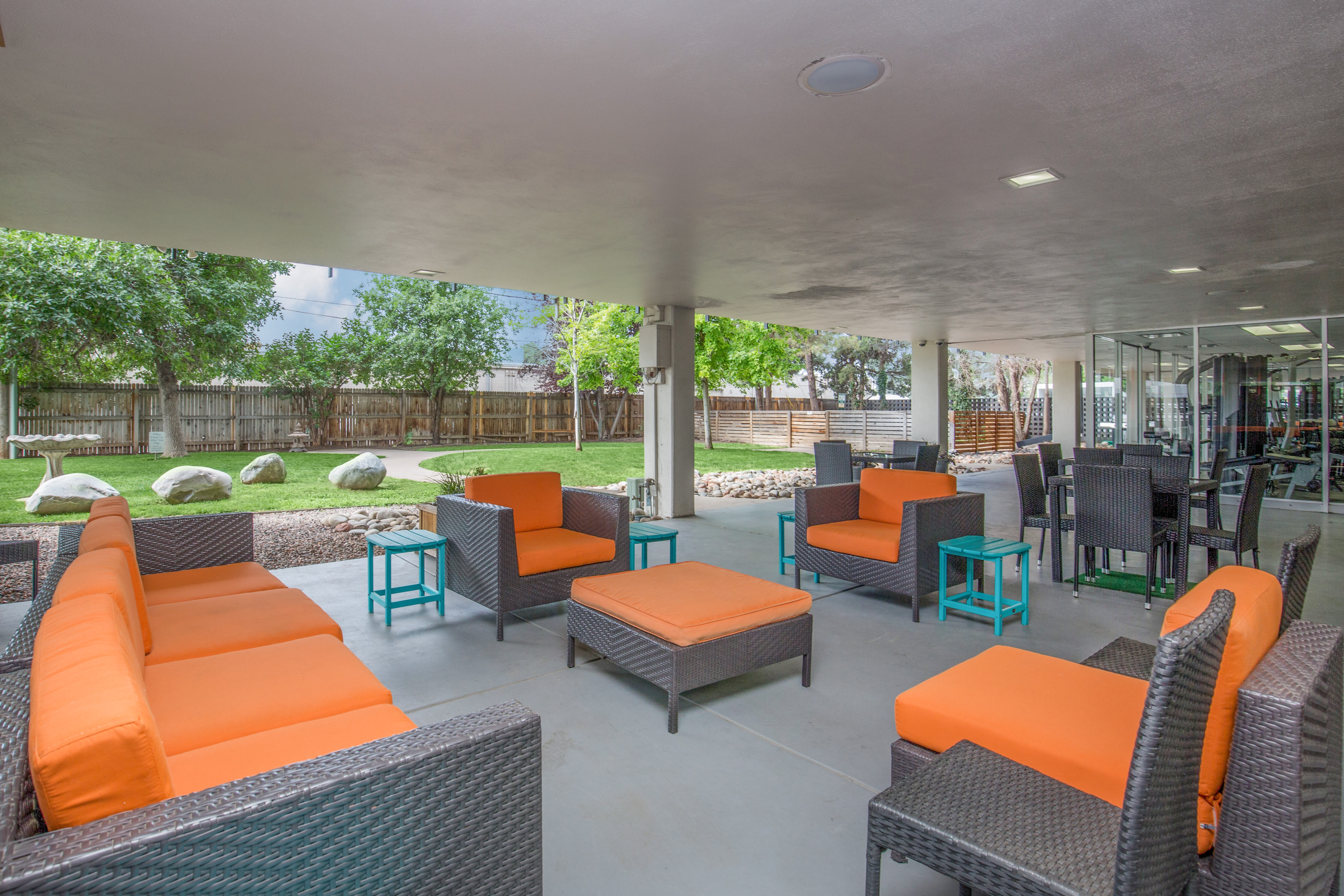 Wellshire Apartments 6 of 12