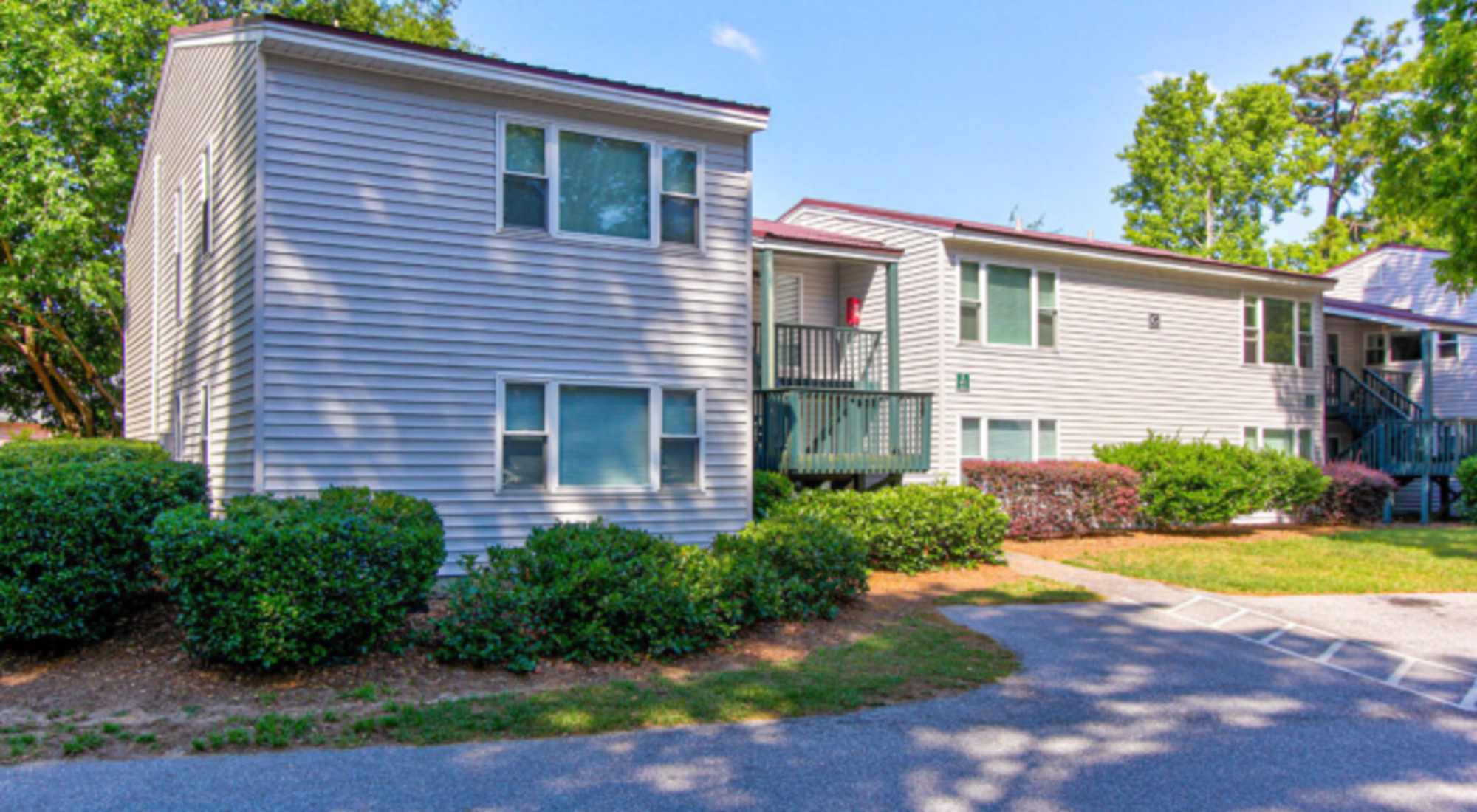 1-bedroom apartment at Crickentree Village Apartments in Mount Pleasant, SC