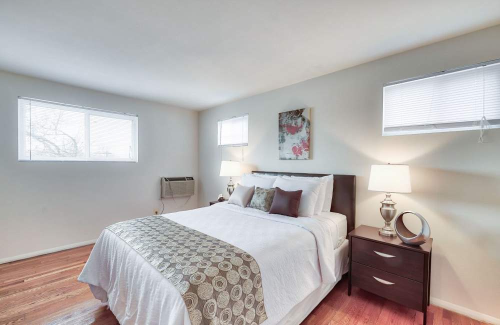 Bedroom at Park Plaza in Baltimore, Maryland