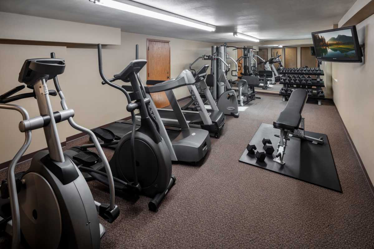 Fitness center at Cedar Glen Apartments in Cross Plains, Wisconsin