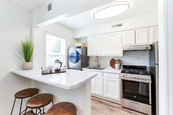 Modern and bright fully equipped kitchen at Alcove at Seahurst in Burien, Washington