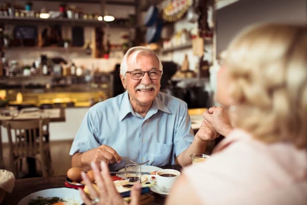 Couple out enjoying a lovely meal near Roseville Commons Senior Living in Roseville, California