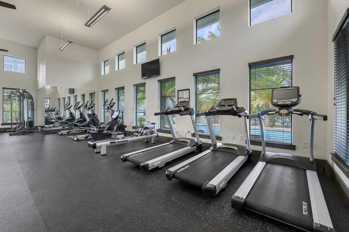 Large fitness center with vaulted ceilings at Marquis SoCo in Austin, Texas