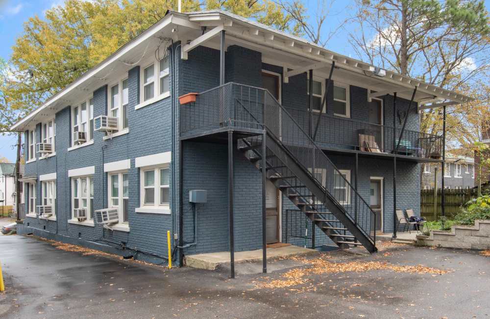 An apartments with staircase at Hawthorne Park in Memphis,Tennessee