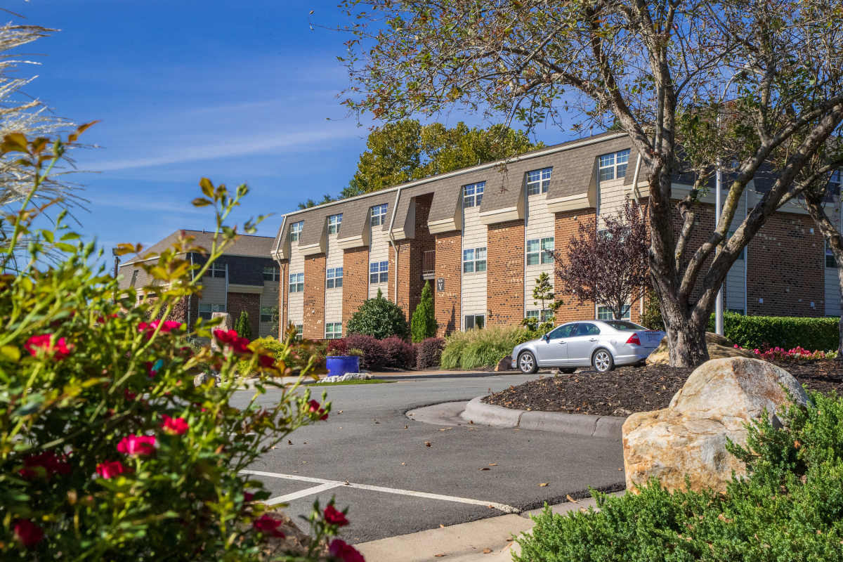 Parking options at Collins Crossing Apartments in Carrboro, North Carolina 