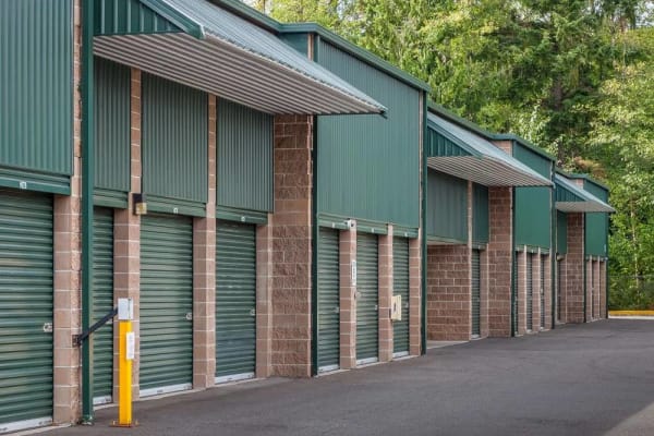 StorQuest Self Storage building exterior in Federal Way, Washington
