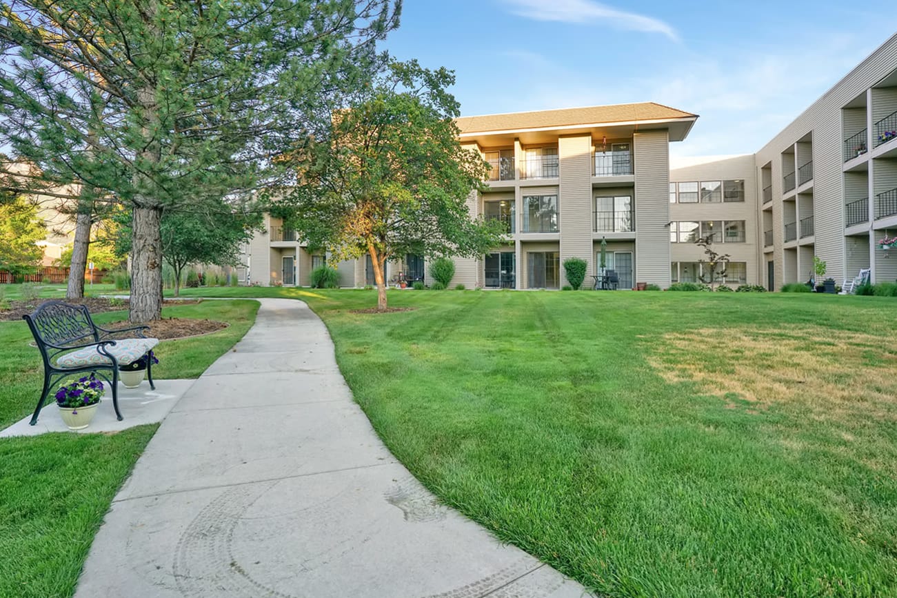 Senior care at Cottonwood Creek in Salt Lake City, Utah