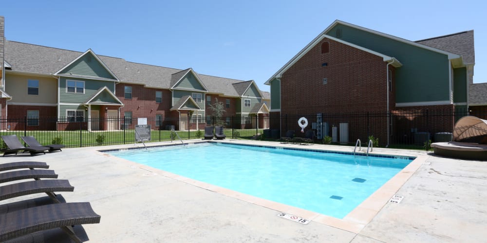 Sparkling pool at Cross Timber in Oklahoma City, Oklahoma