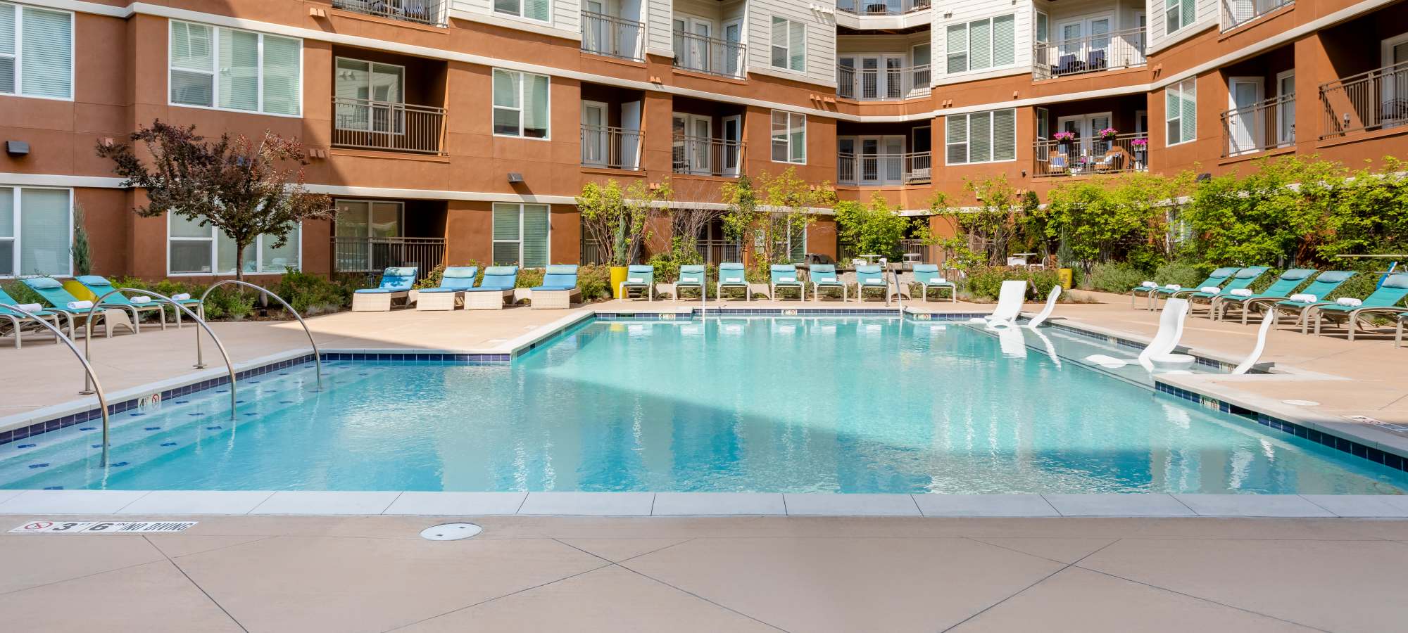 Reviews at Helios in Englewood, Colorado